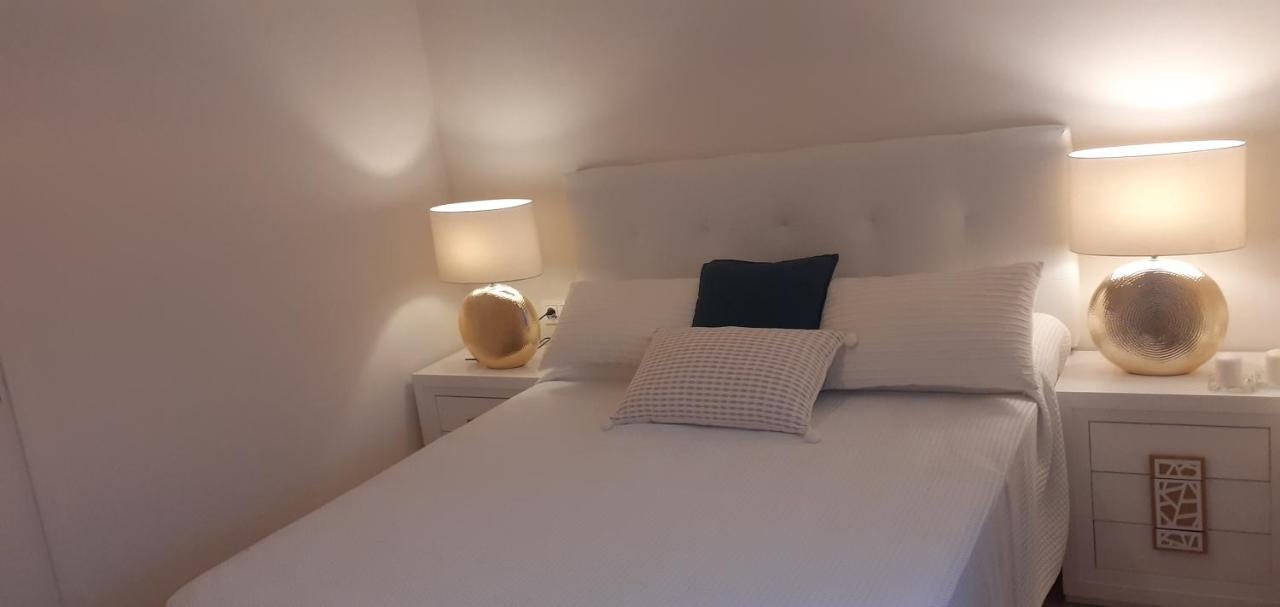 Apartamento- Atico En Mijas Costa , Con Piscina. Sitio de Calahonda Extérieur photo